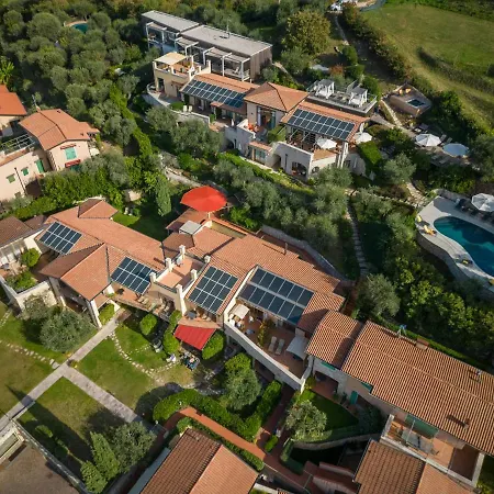 Hotel apartamentowy Ca Del 4*