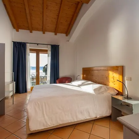 Ca Del 4* Torri Del Benaco
