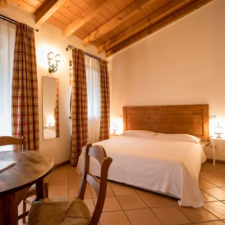 Ca Del Torri Del Benaco