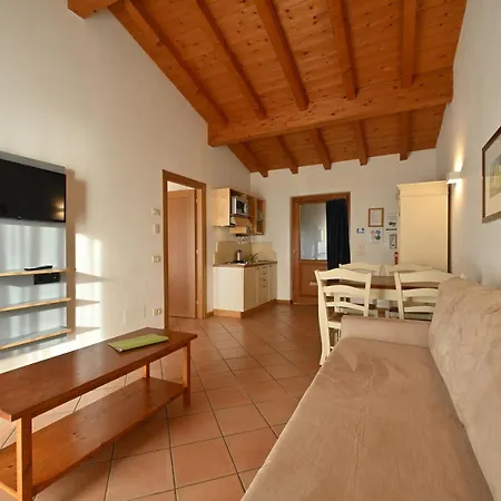 Ca Del Aparthotel Torri Del Benaco