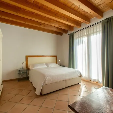 Aparthotel Ca Del Torri Del Benaco