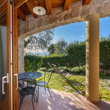 Ca Del Aparthotel Torri Del Benaco