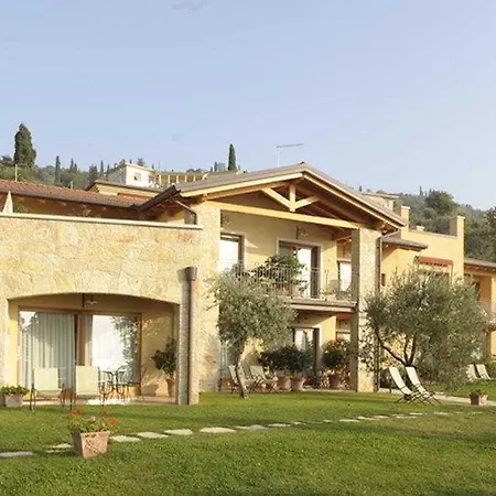 Aparthotel Ca Del