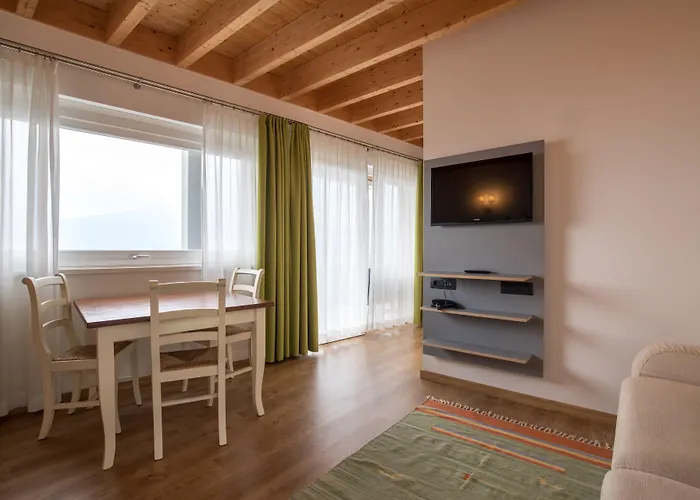 Hotel apartamentowy Ca Del 4*