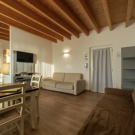 Ca Del Aparthotel Torri Del Benaco