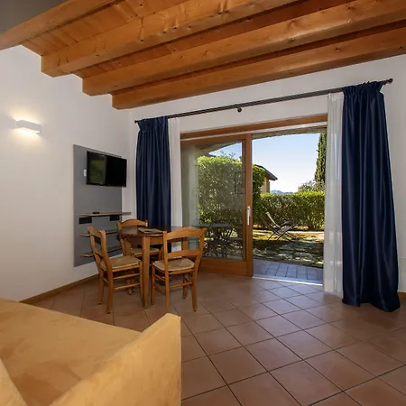 Ca Del Aparthotel Torri Del Benaco