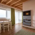Hotel apartamentowy Ca Del 4*