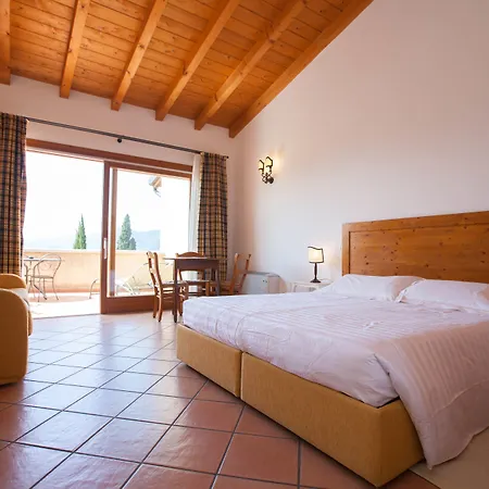 Aparthotel Ca Del