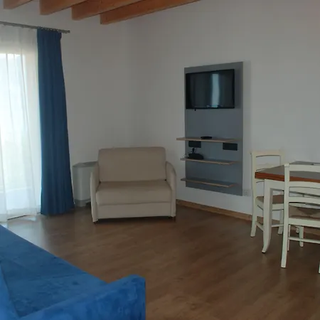 Ca Del Aparthotel Torri Del Benaco