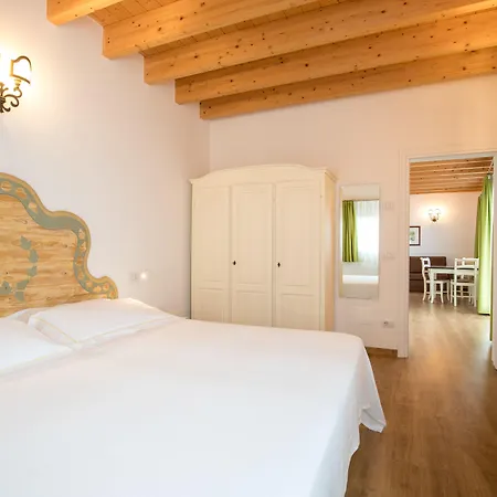 Ca Del Aparthotel Torri Del Benaco