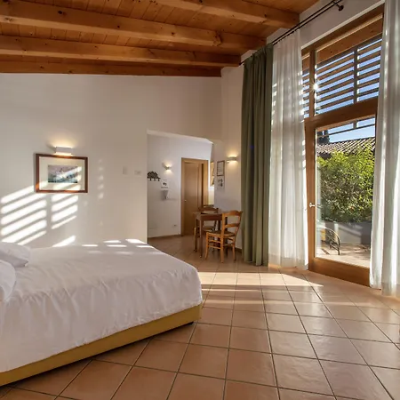 Ca Del Aparthotel 4*