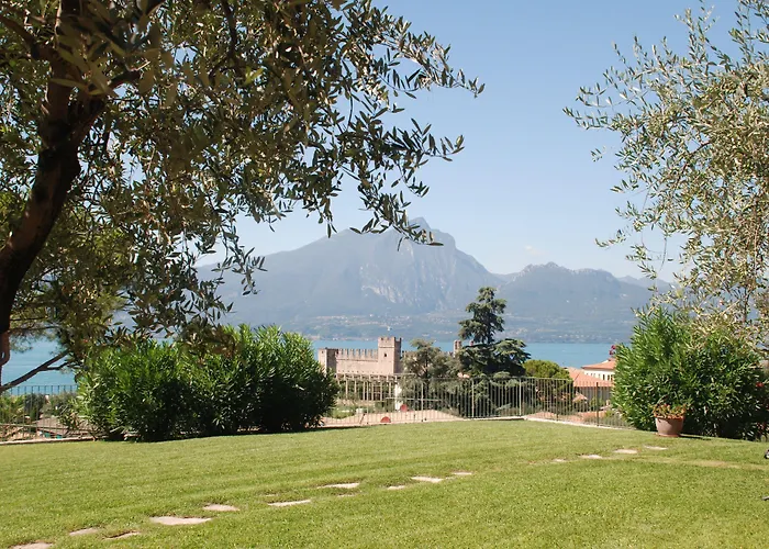 Ca Del Aparthotel 4*